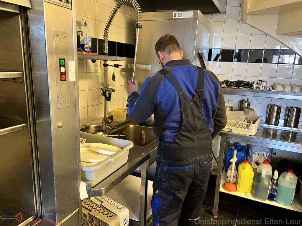 Ontstoppen Gootsteen Ettenleur Ontstoppen Gootsteen Ettenleur